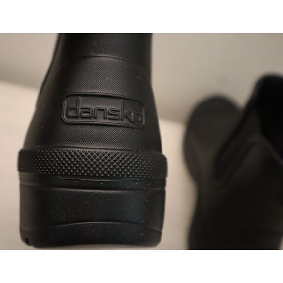 Dansko Women's Sz 38M US 7.5-8M Black Karmel Molded Waterproof Boots - Picture 5 of 15